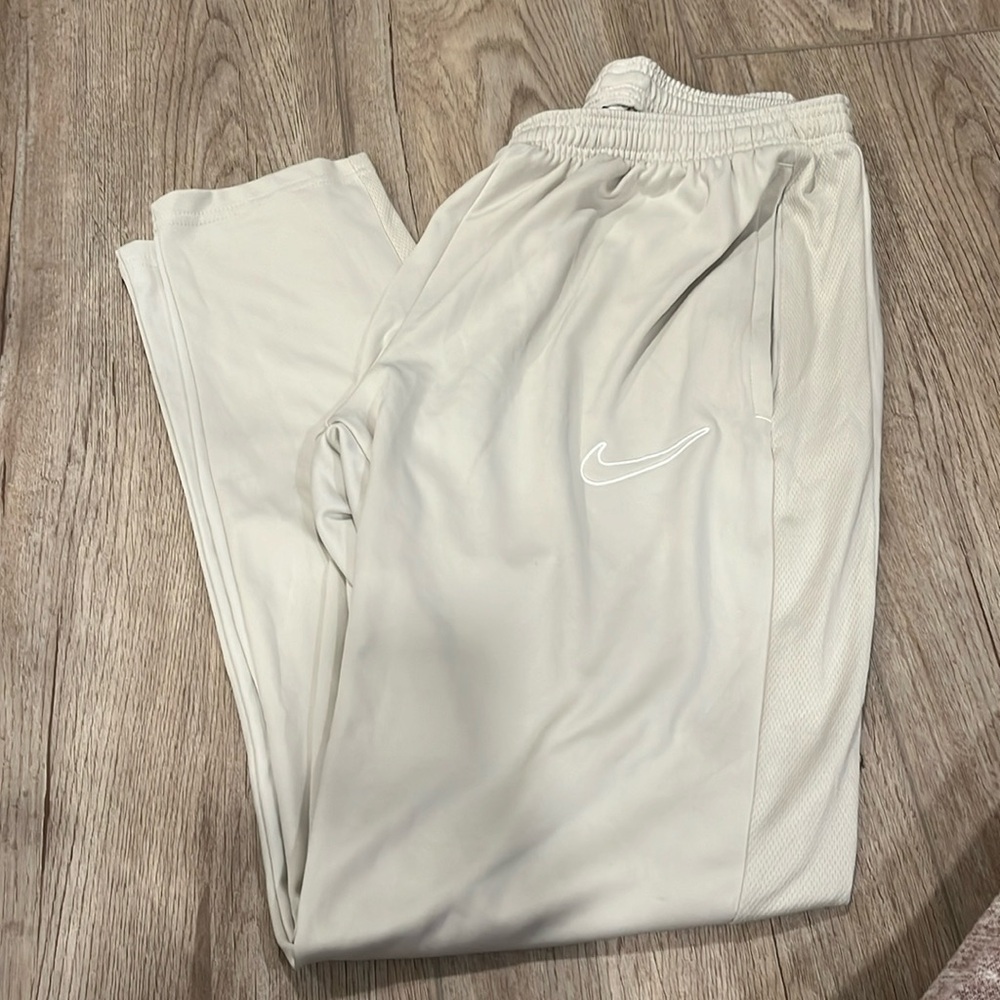 Nike dri-fit sweatpants